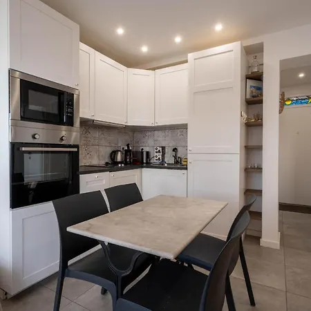 Apartamento En Almadrava